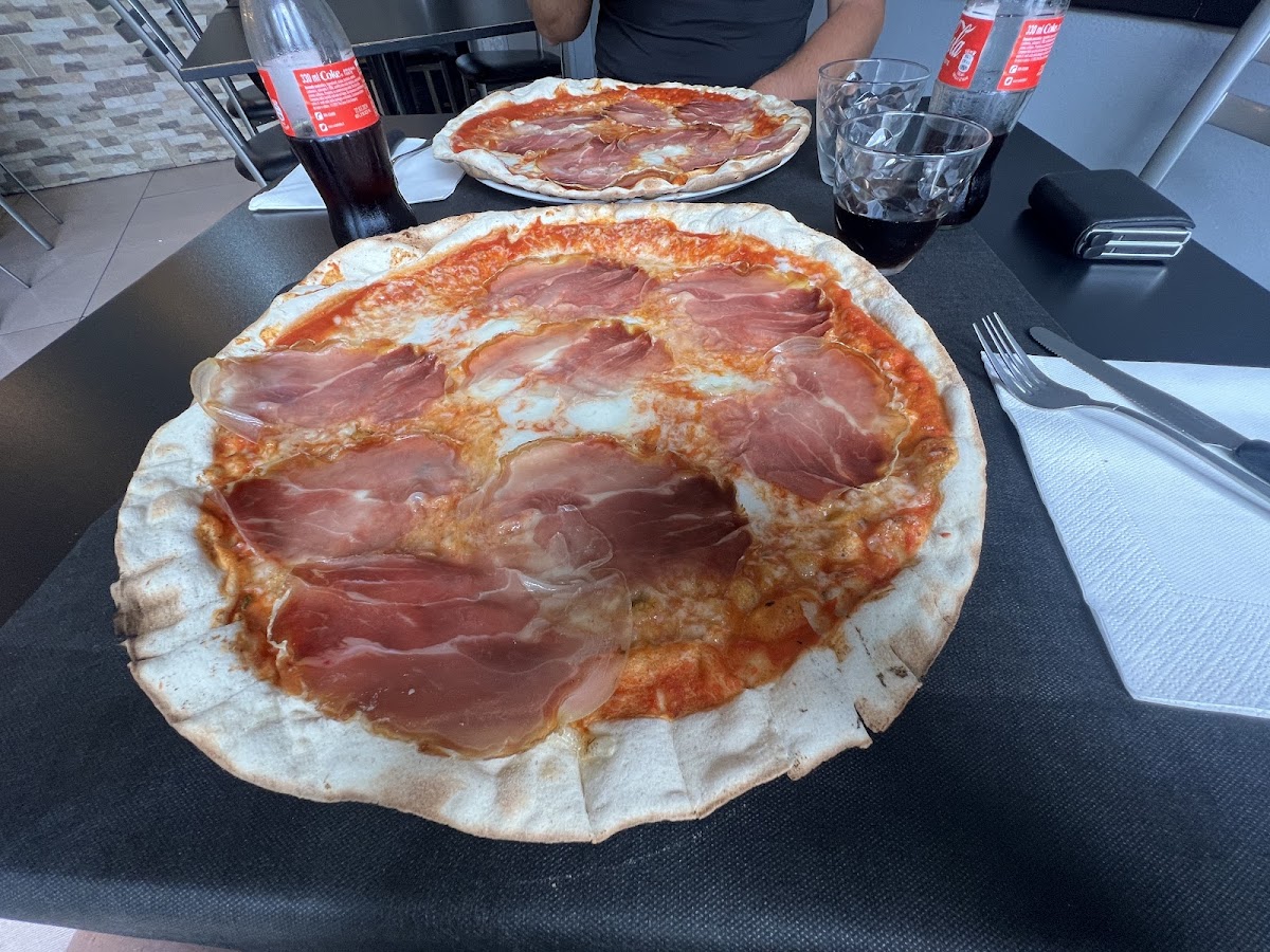 Pizzeria Milanino Con Cucina-5